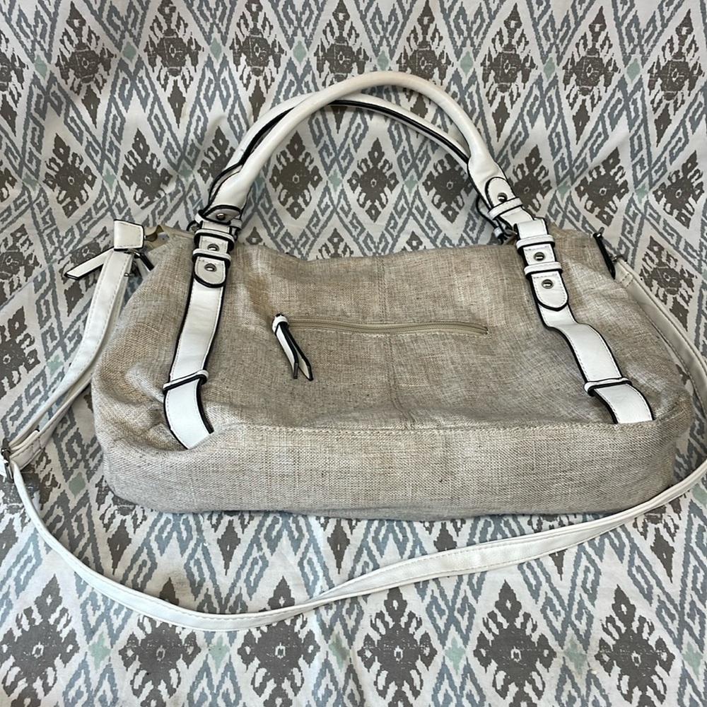 Jessica Simpson linen purse